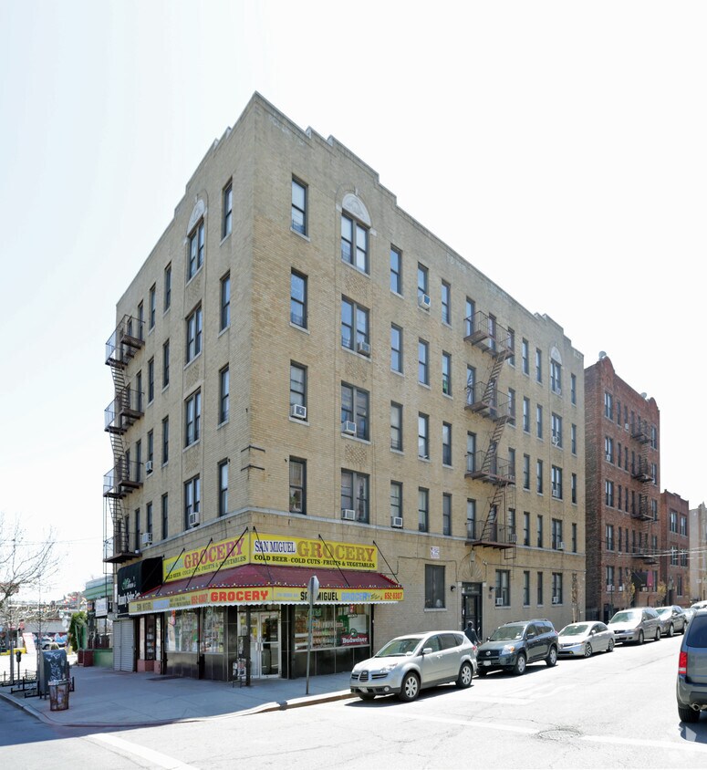 3050 Wallace Ave, Bronx, NY 10467 Apartments in Bronx, NY