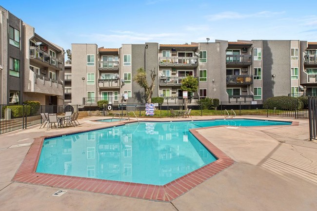 Building Photo - Midtown Apartment Homes