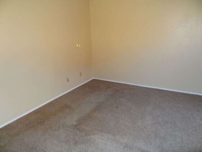 Foto del edificio - Beautifully Remodeled 3-Bedroom Home with ...