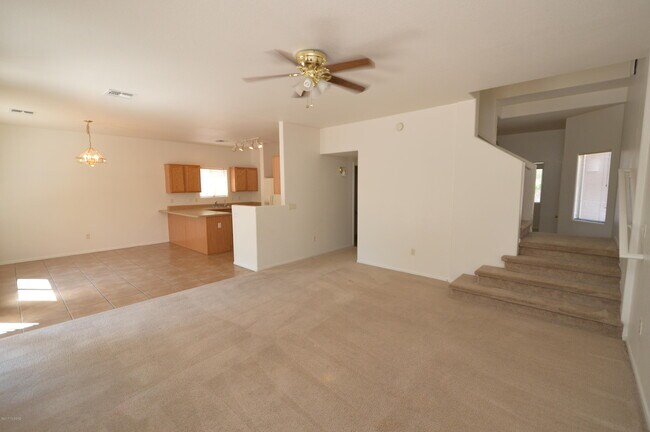 Building Photo - 13224 E Coyote Well Dr
