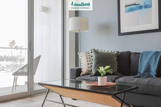 Foto del edificio - 13448 Beach Ave