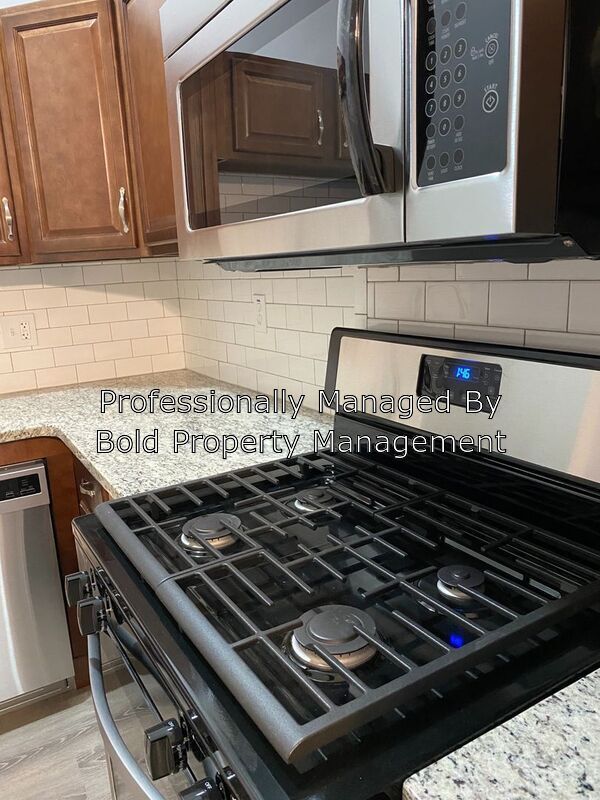 Foto del edificio - 246 N 11th St