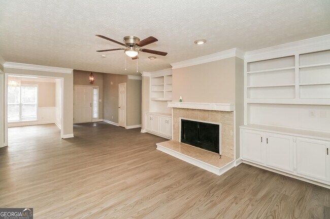 Building Photo - 1393 Crooked Tree Cir