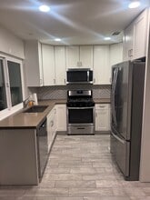 Building Photo - 15955 Mauna Ct