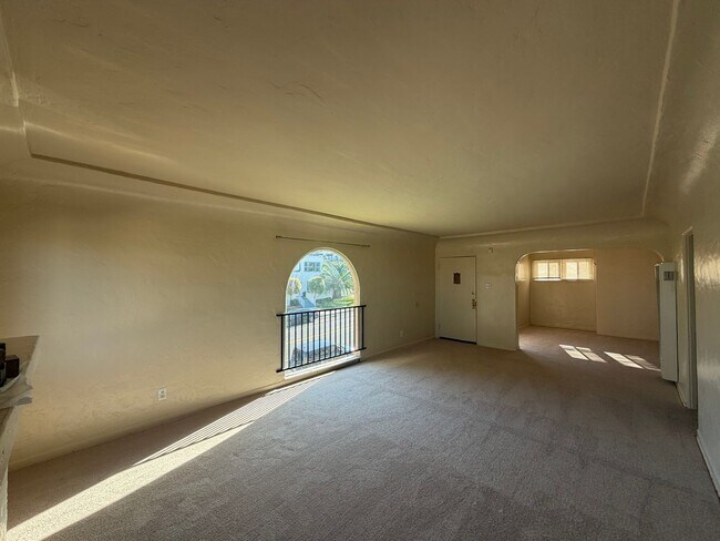 Foto del edificio - 1378-1378 W 13th St