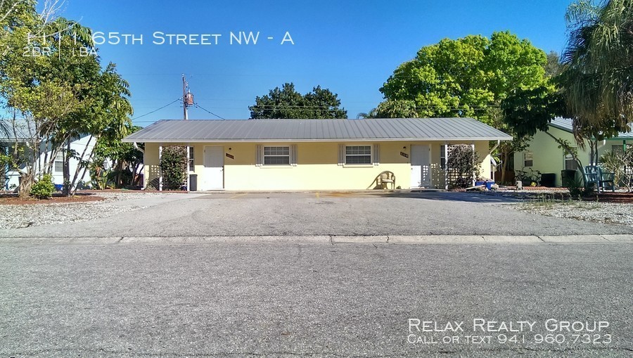 Primary Photo - Charming 2bed/1bath duplex available