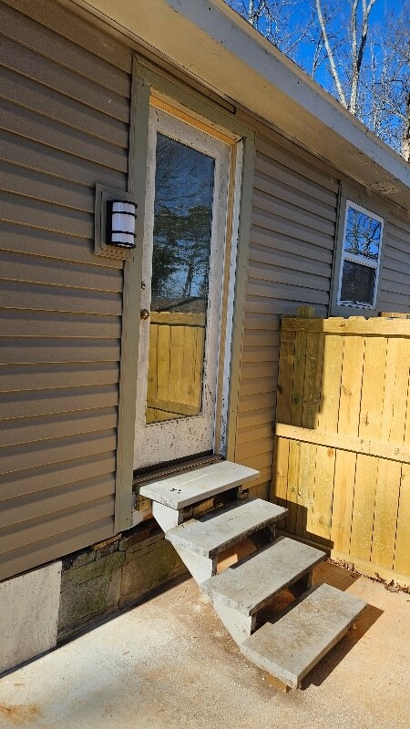 Foto del edificio - 1372 Ridge Rd