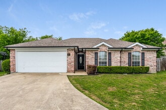 Building Photo - 1511 Pintail Ct Building Photo - 1511 Pintail Ct