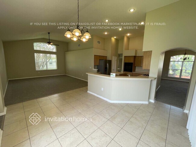Building Photo - 28416 Openfield Loop