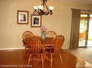 Foto del edificio - 253 Brittany Dr