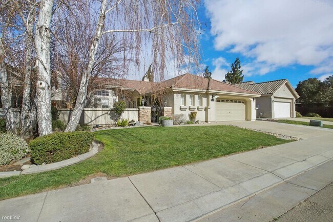 Foto del edificio - 3 br, 2 bath House - 1715 Orvis Drive
