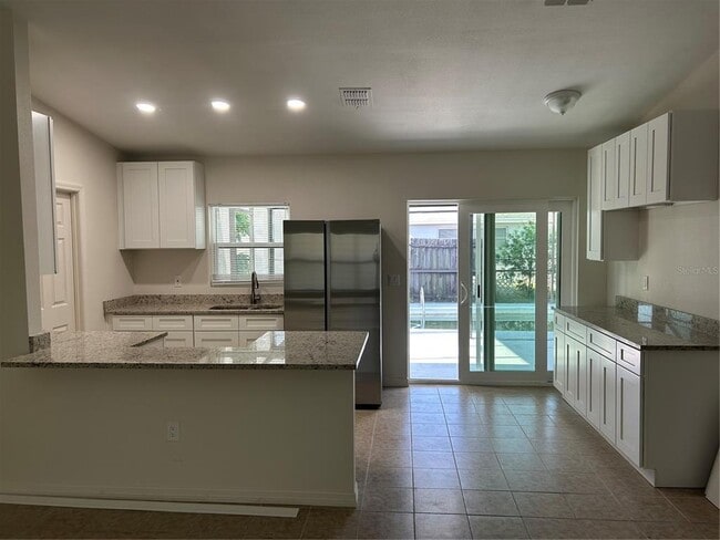 Building Photo - 5424 Drift Tide Dr