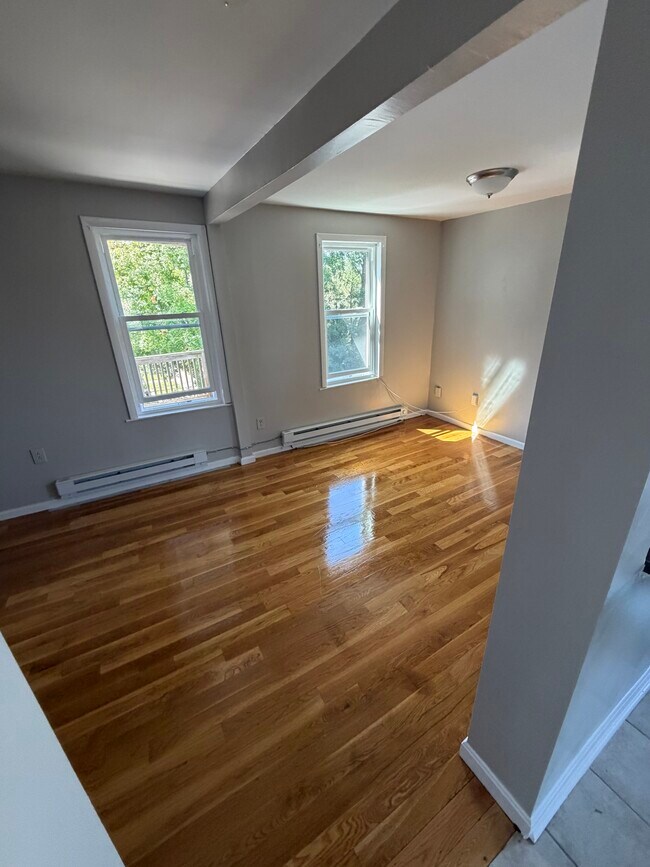 Foto del edificio - 117 Wrentham St
