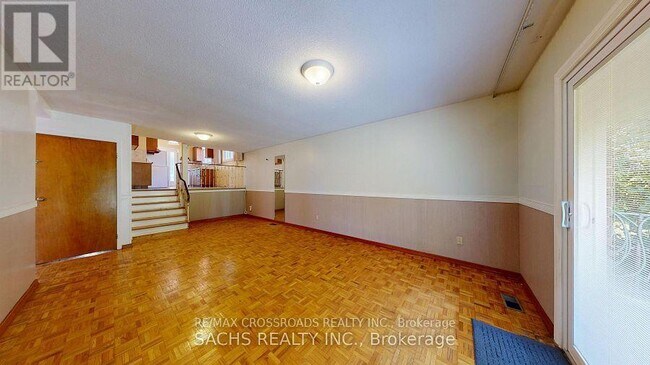 Building Photo - 377 Crosby Ave