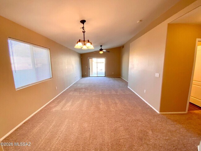 Building Photo - 4087 E Lushfield Dr