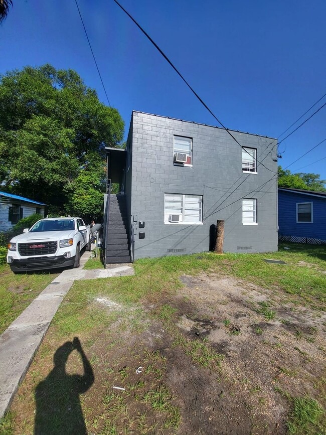 Building Photo - 1364 Harrison St