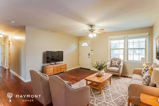 Building Photo - 107 Woodridge Dr