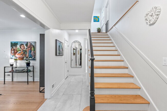 Foto del edificio - 9526 Lawndale Ave