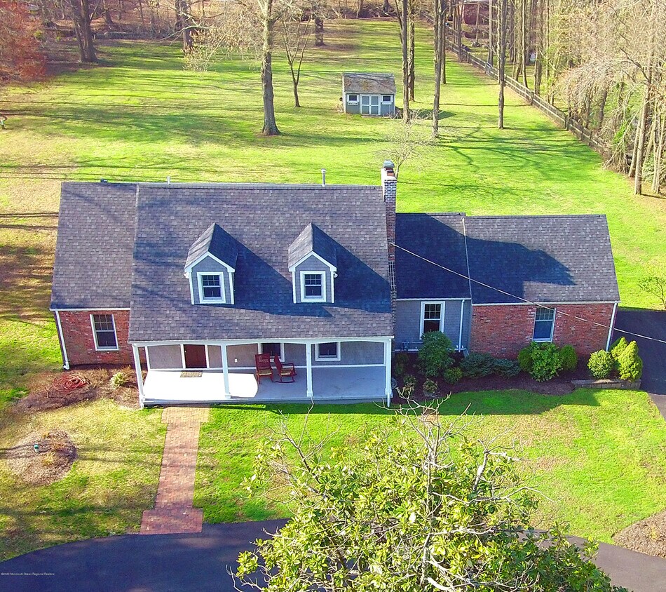 Primary Photo - 9 McCampbell Rd