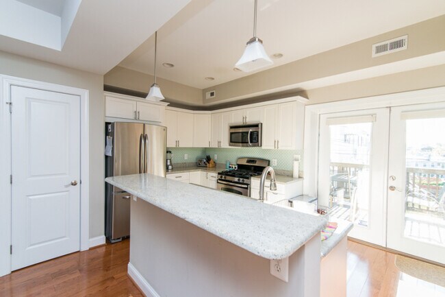 Foto del edificio - 4906 7th St NW