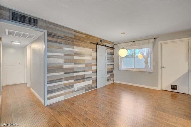 Foto del edificio - 4044 Pepe Cir