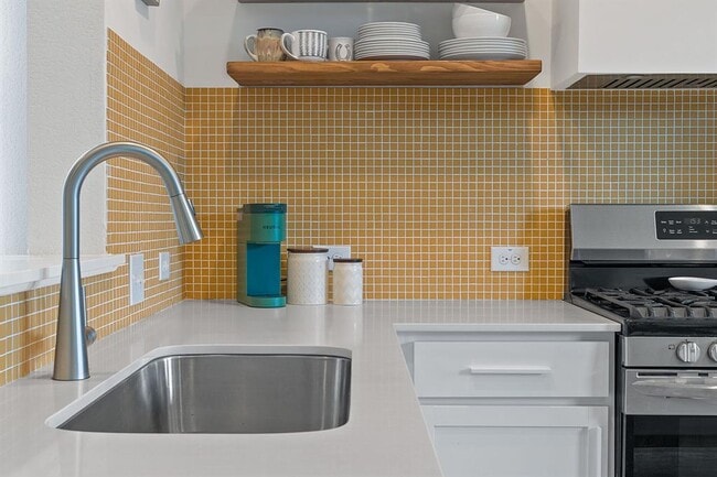 Building Photo - 7713 Lowenfield Dr