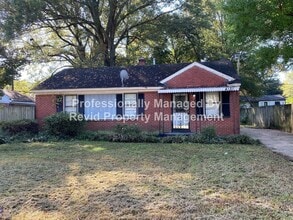 Building Photo - 4121 Westover Ave