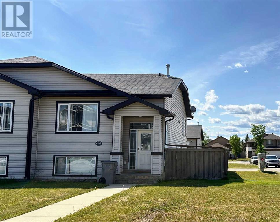 Primary Photo - 9129-9131 131 Ave