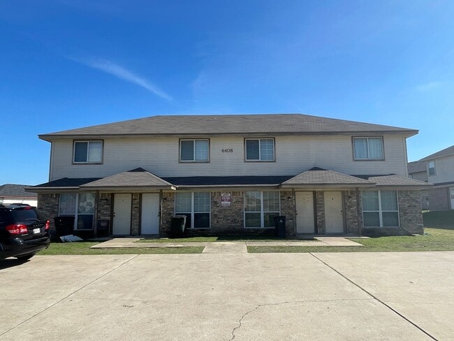 Building Photo - 4408 Abigail Dr