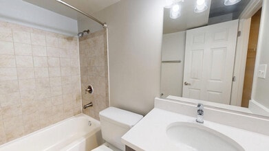 Interior Photo - Arbor Park of Alexandria
