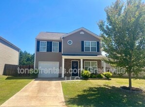 Building Photo - 255 Millen Dr