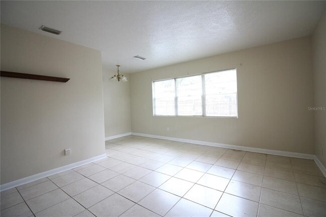 Foto del edificio - 602 N Johnson St