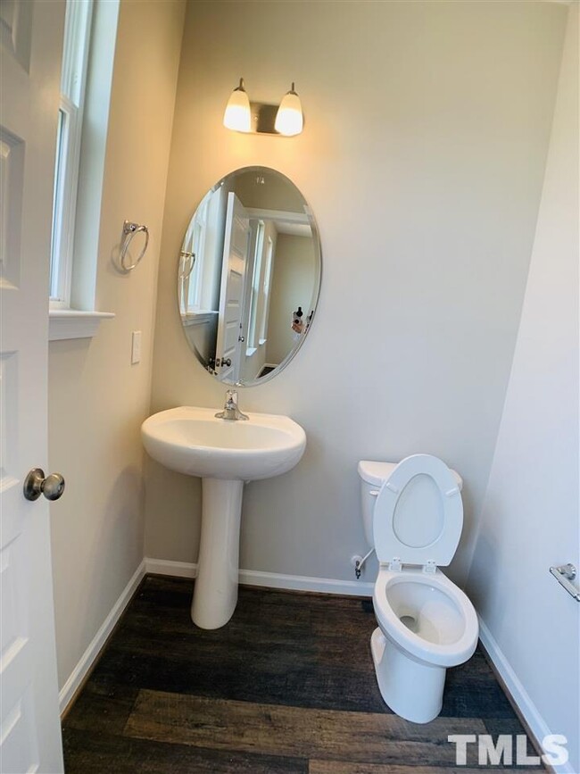 Building Photo - 932 Dalton Ridge Pl