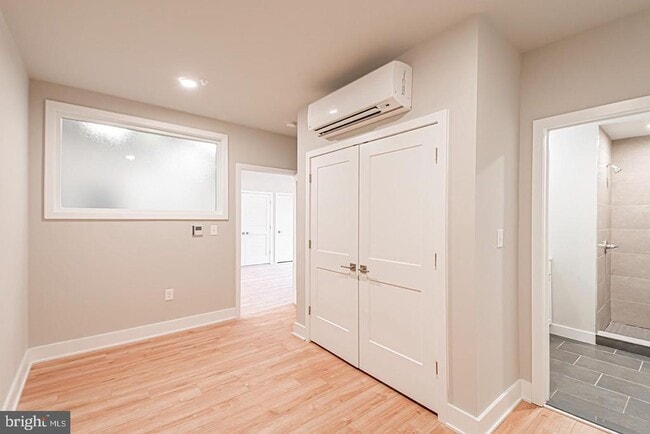 Building Photo - 1300 S 19th St