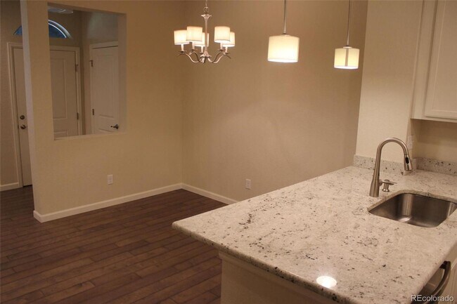 Foto del edificio - 3 br, 2 bath House - 9031 E Phillips Dr