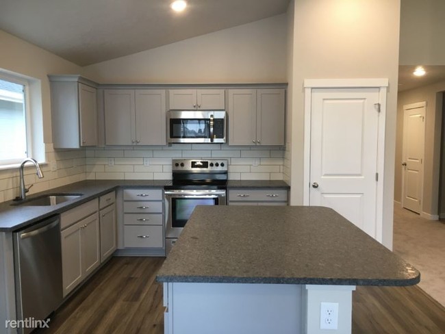 Foto del edificio - 3 br, 2 bath House - 16815 N Cornwallis Way