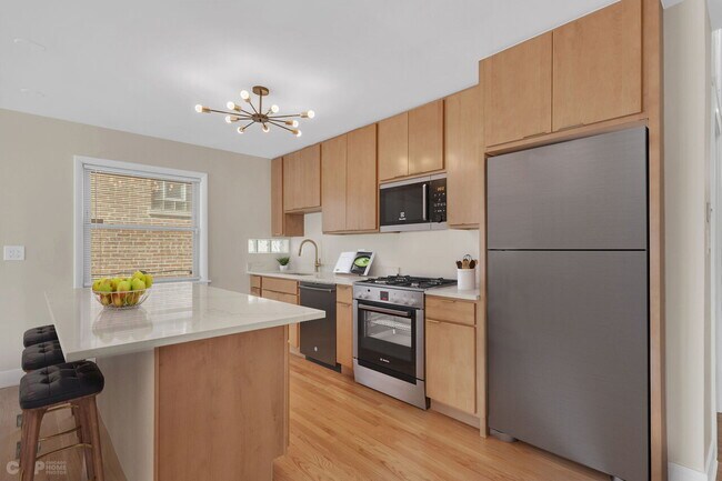 Foto del edificio - 2246 W 71st