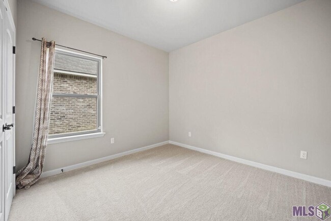 Foto del edificio - Home for Lease