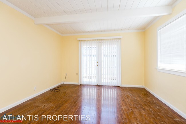 Foto del edificio - 10284 Chrisland Ct