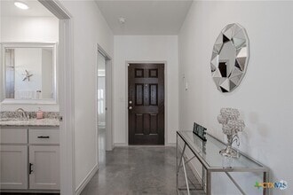Building Photo - 765 Freedom Cir