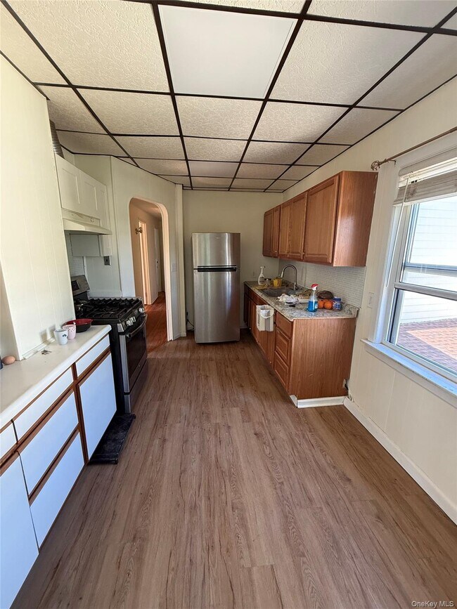 Foto del edificio - 2528 Poplar St