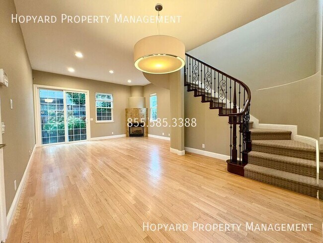 Building Photo - Beautiful Campbell Home on a Quiet Street