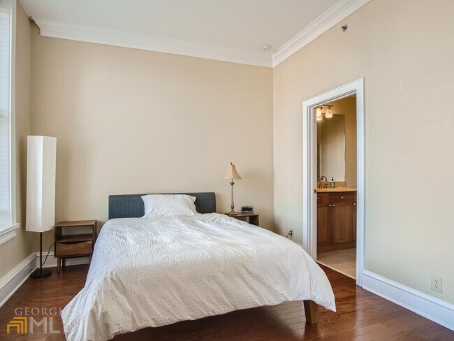 Foto del edificio - 57 Forsyth St NW