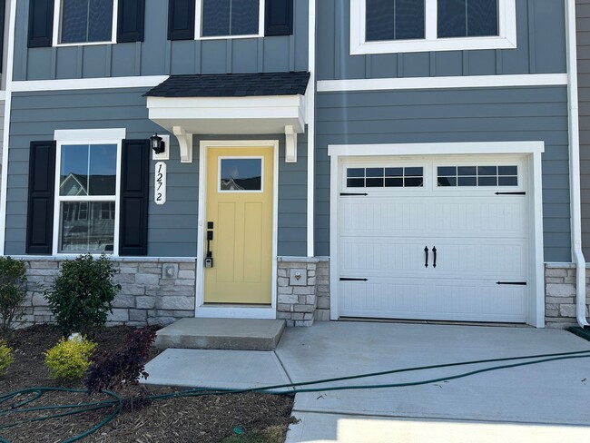 Building Photo - 127 Jameson Pk Dr