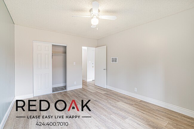 Foto del edificio - 17341 Hurley St