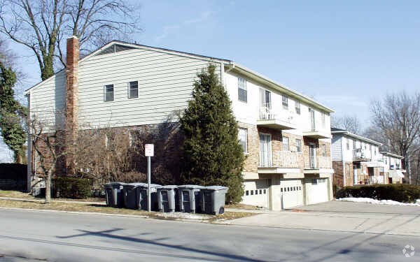 Foto del edificio - Chestnut Hill Apartments