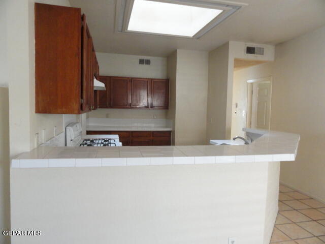 Foto del edificio - 7785 Waterhouse Dr