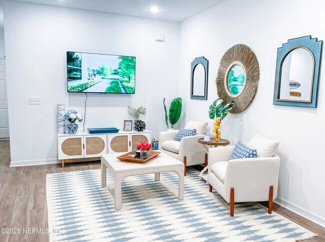 Foto del edificio - 28 Pamplona Dr