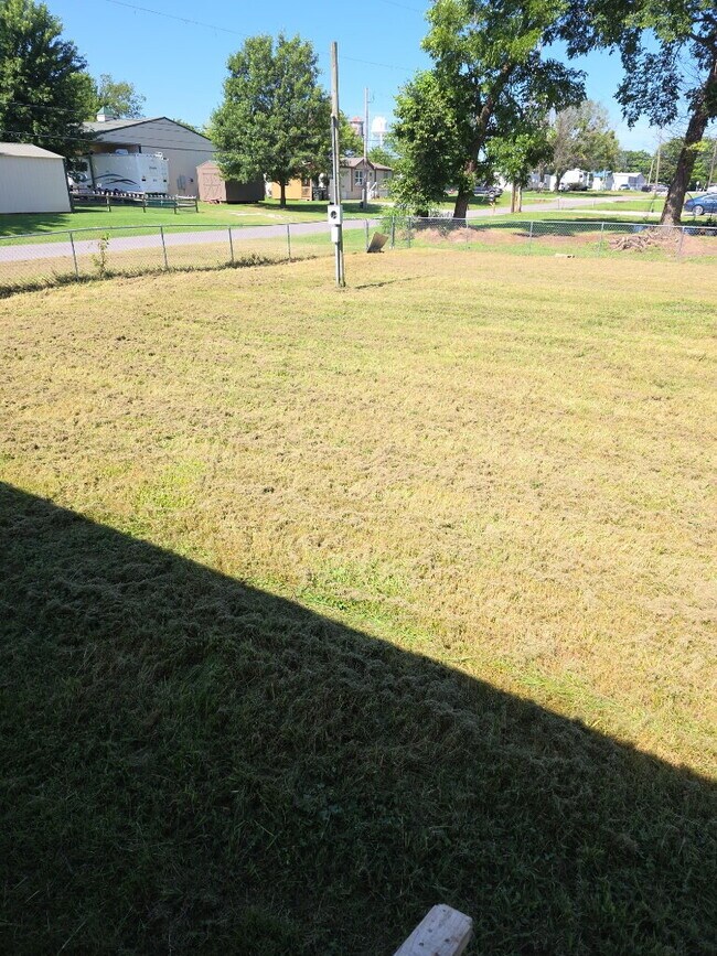 Foto del edificio - "Charming 3-Bed, 2-Bath Mobile Home Oasis ...