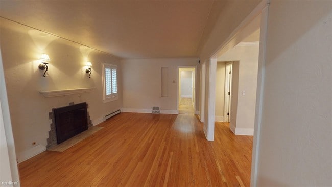 Building Photo - 1211 S Columbine St